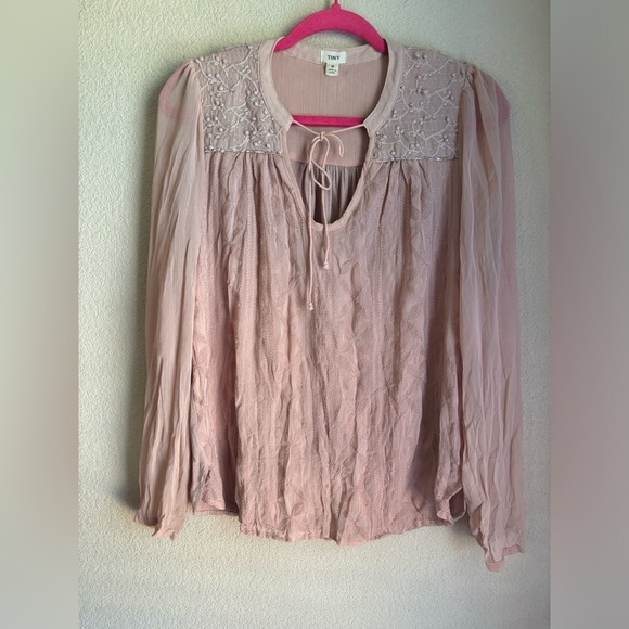 Tiny Anthropologie Blush Pink Embroidered Chiffon Long Sleeve Peasant Blouse S - Picture 2 of 12
